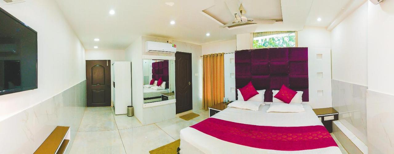 Hotel Sahil Palace Rupnagar  Bagian luar foto