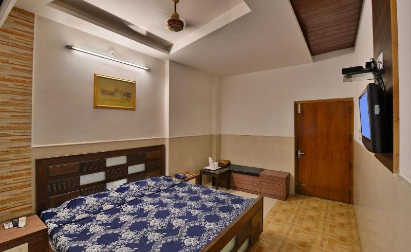 Hotel Sahil Palace Rupnagar  Bagian luar foto